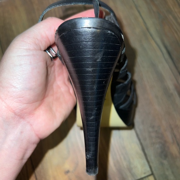 Marc Fisher MFBONGO black leather open toe platform heel - Picture 9 of 14